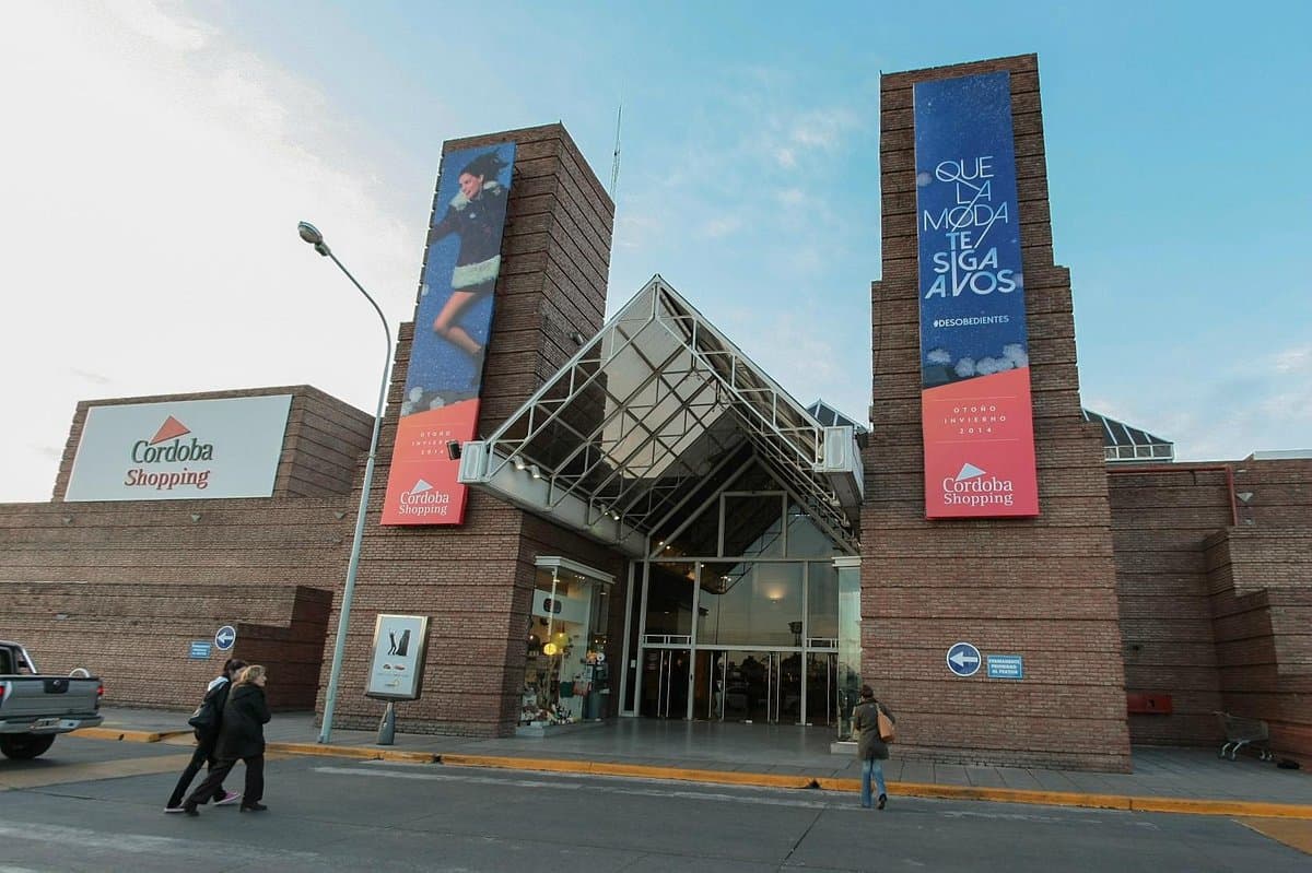 Córdoba Shopping invita a Estilo Córdoba SS23 Universo de Tendencias