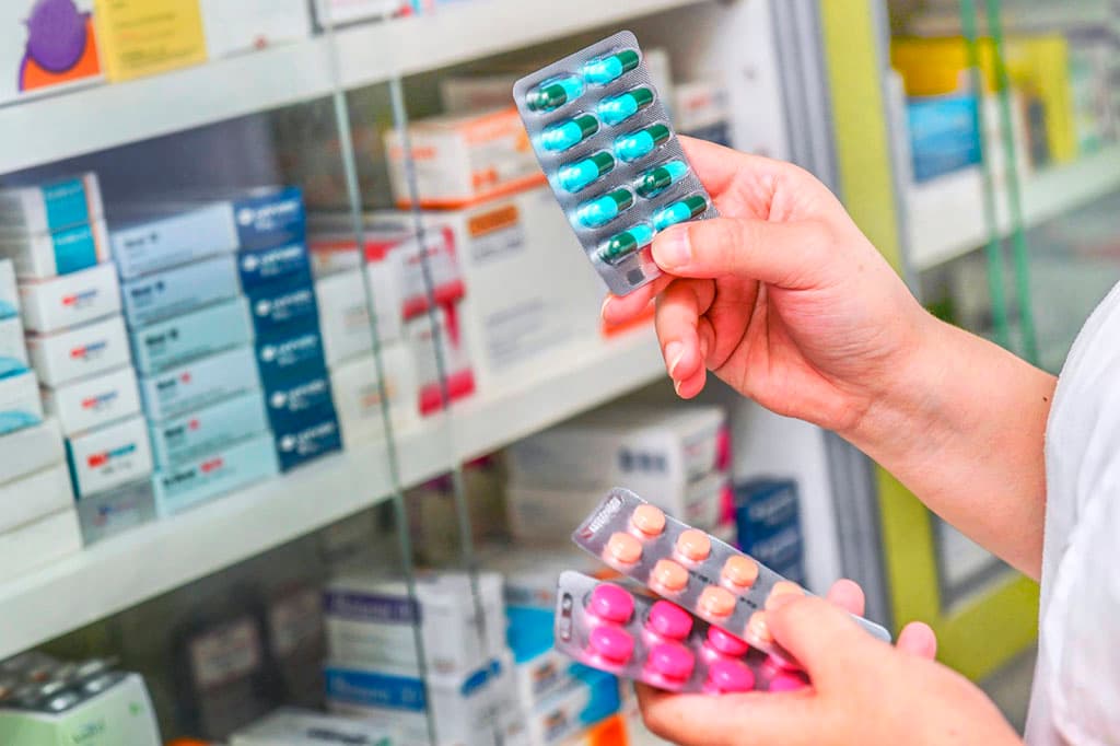 El Ministerio de Salud dispuso que ya no serán válidas las recetas médicas enviadas por mensajes de WhatsApp o mail