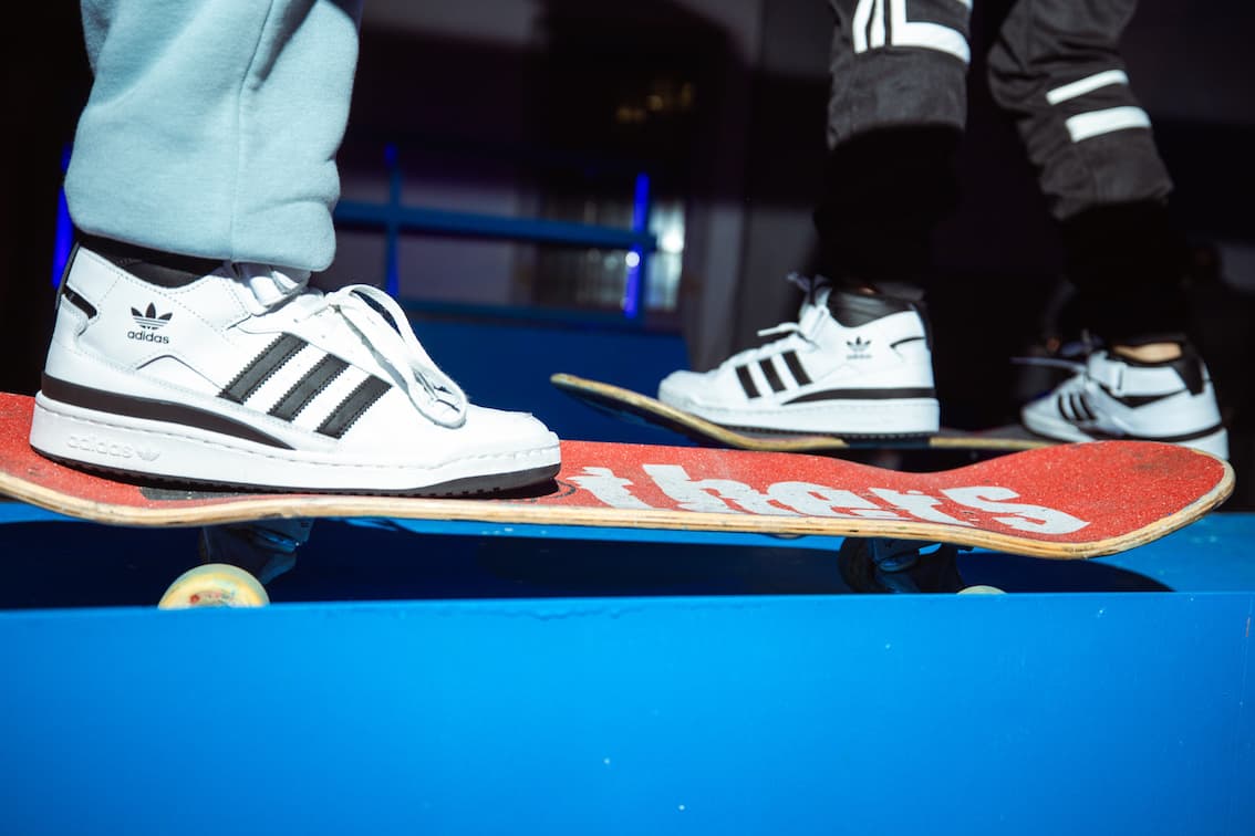 Adidas Originals llega con sus clásicos al Alto Palermo en el marco del BAFWEEK