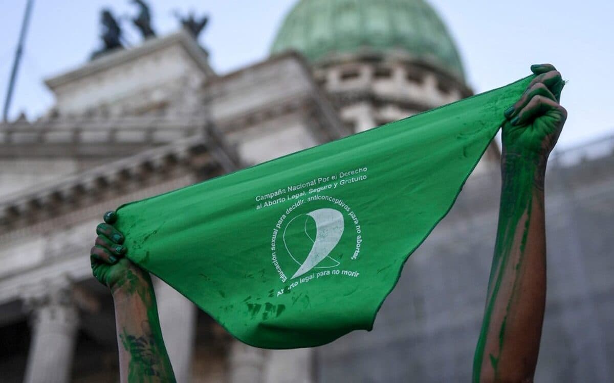 La Libertad Avanza intenta dar marcha atrás con el aborto legal