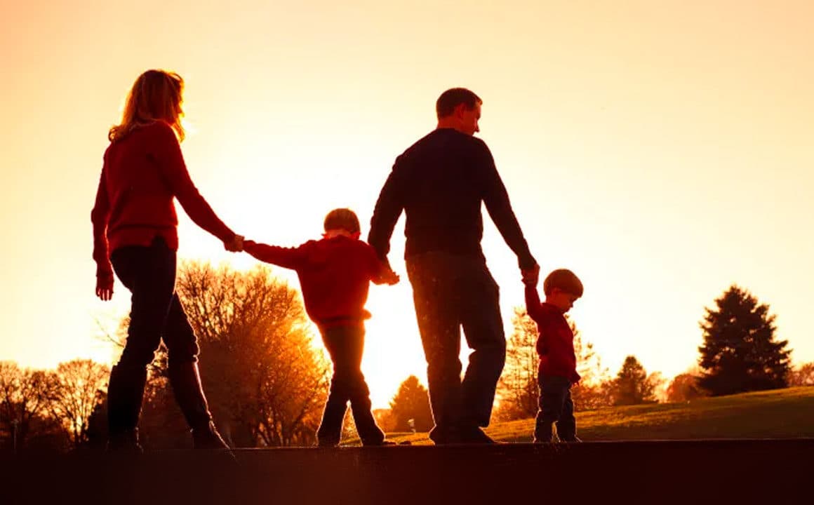 Maternidad(es): Destabuizar la adopción