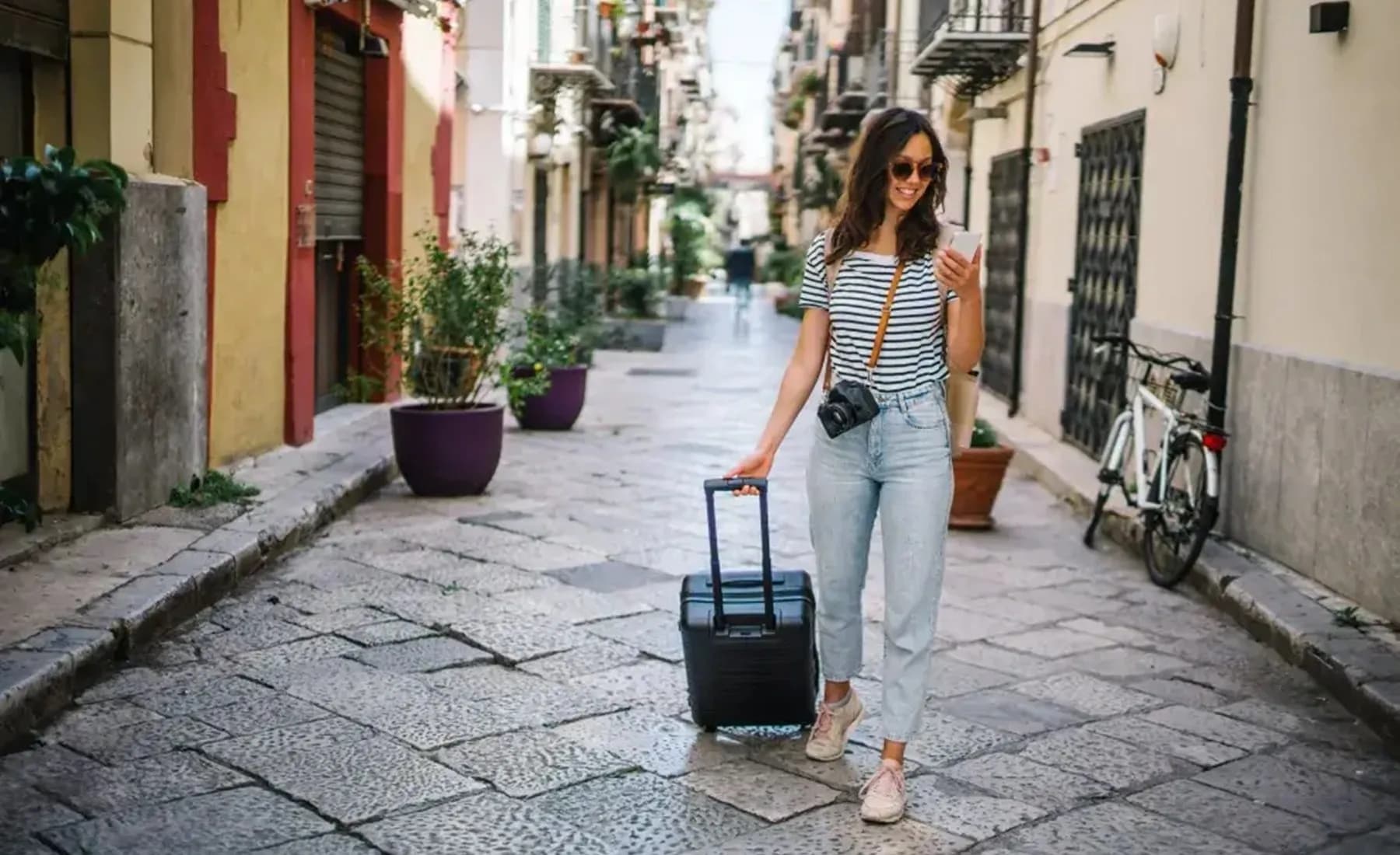 Para atraer dinero, amor y viajes: 3 rituales para encarar el 2025