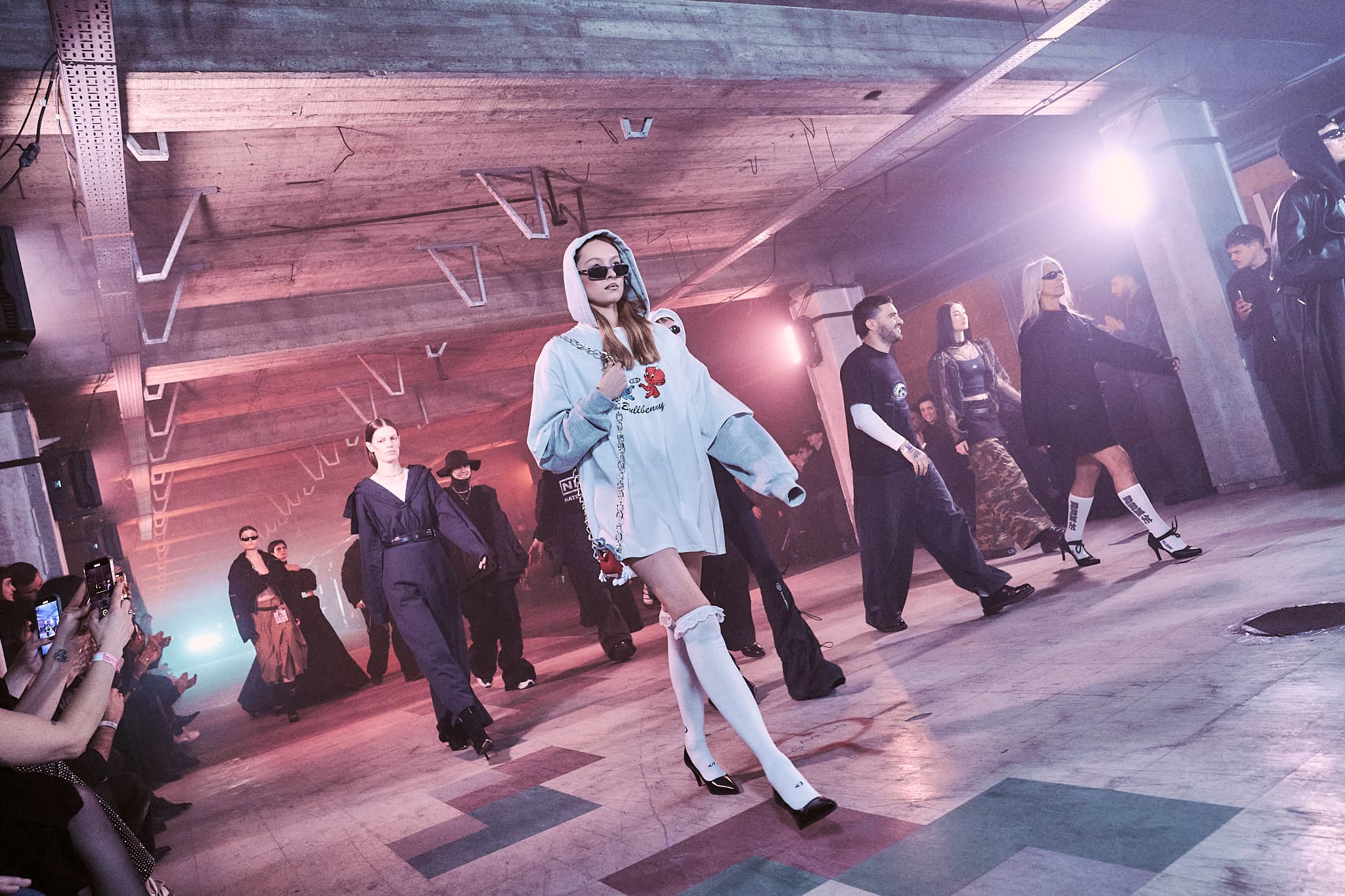 Comenzó Buenos Aires Fashion Week Otoño Invierno 2025 y habrá 15 propuestas en pasarela