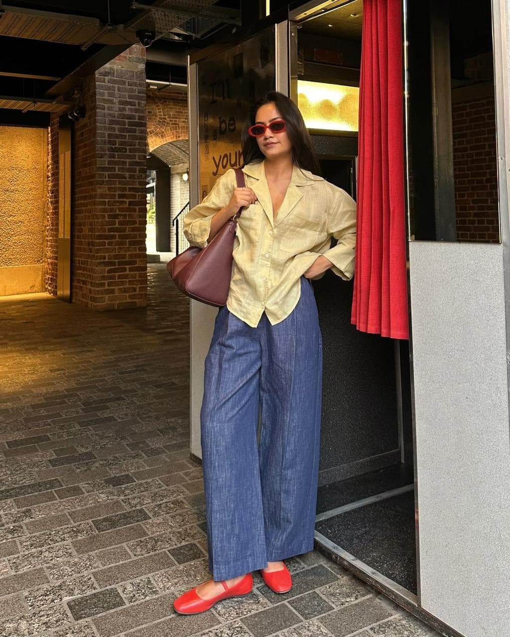 La silueta suelta toma el control: adiós al cuerpo-molde y bienvenido el “loose’ fit” argentino