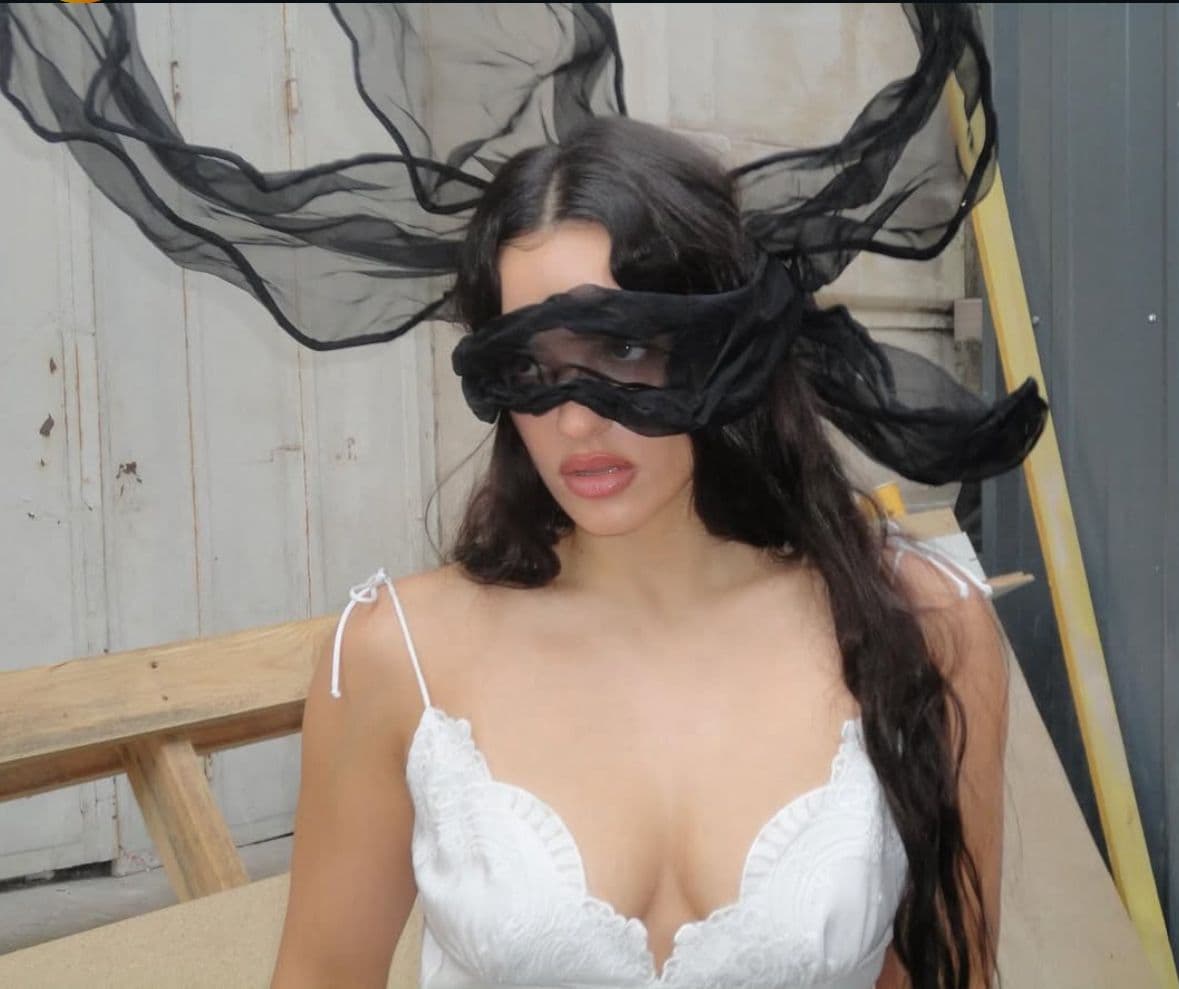 Rosalía se junta con Björk, Estrella Morente y la Orquesta Sinfónica de Londres para dar vida a “Lux”