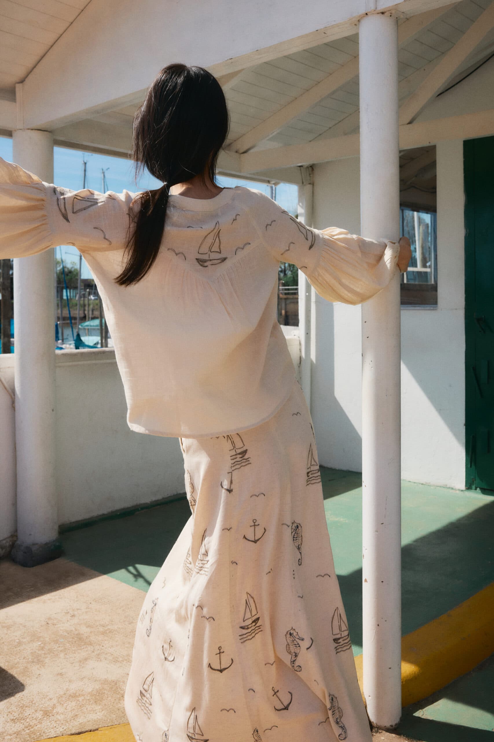 FELICITY URBAN DROP 5