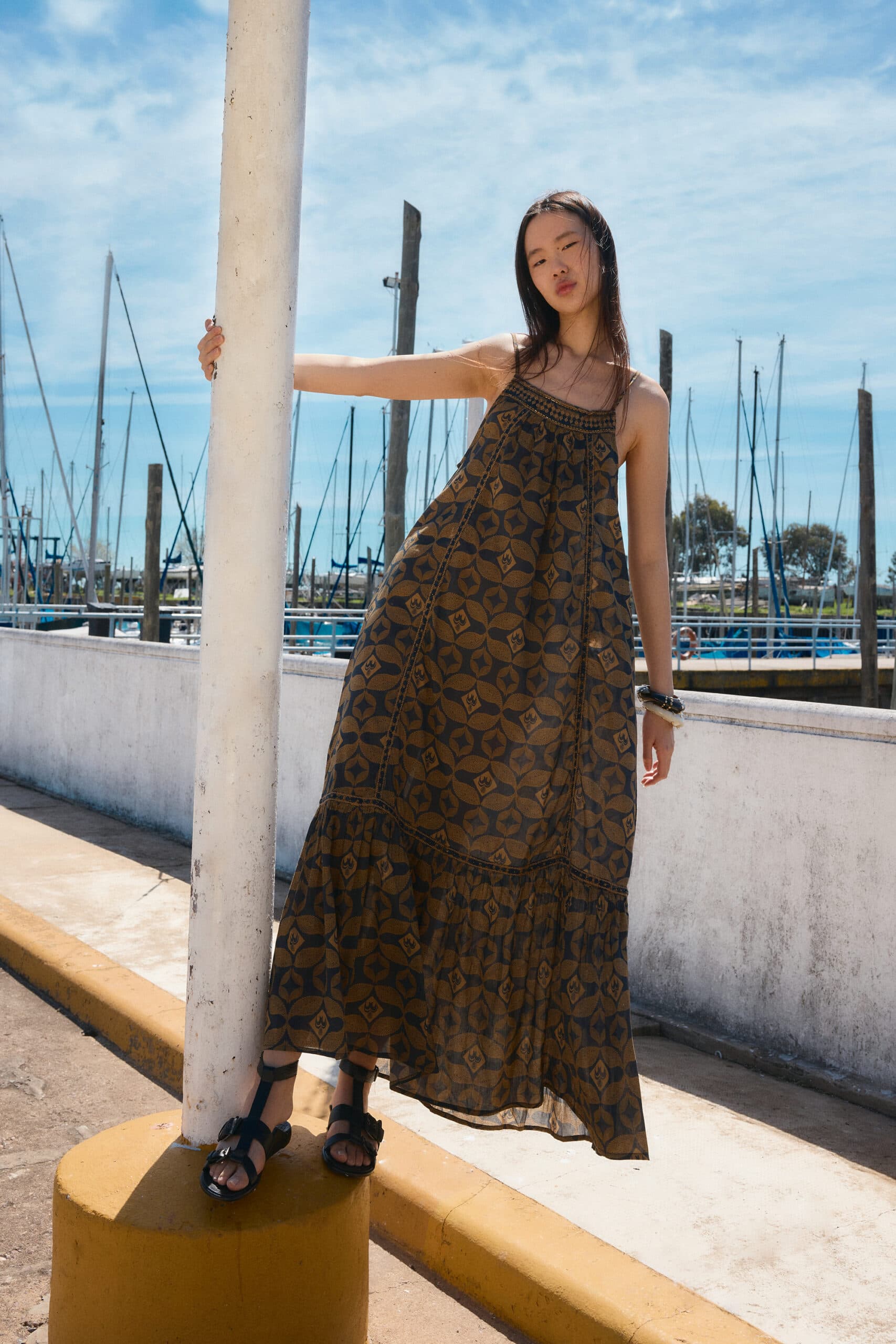 FELICITY URBAN DROP 5