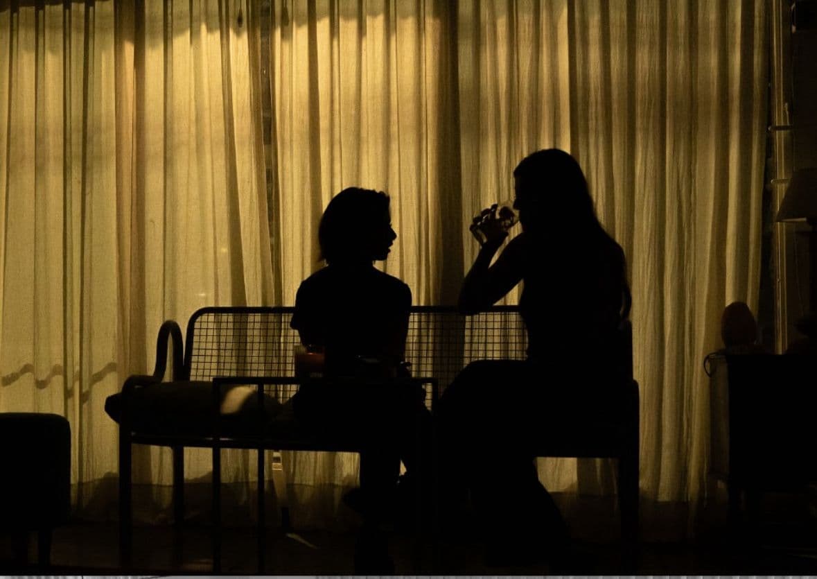 Casa Astral: la experiencia de “música a ciegas” que se convierte en el plan distinto en Córdoba