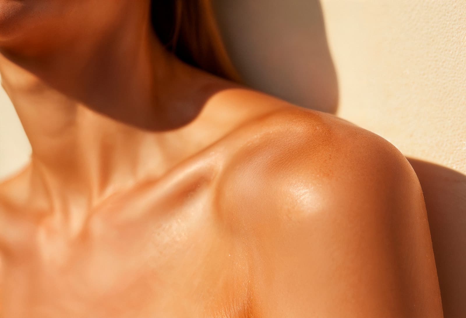 Bronceado sin sol: el glow que domina la moda beauty y cómo elegir el aliado perfecto