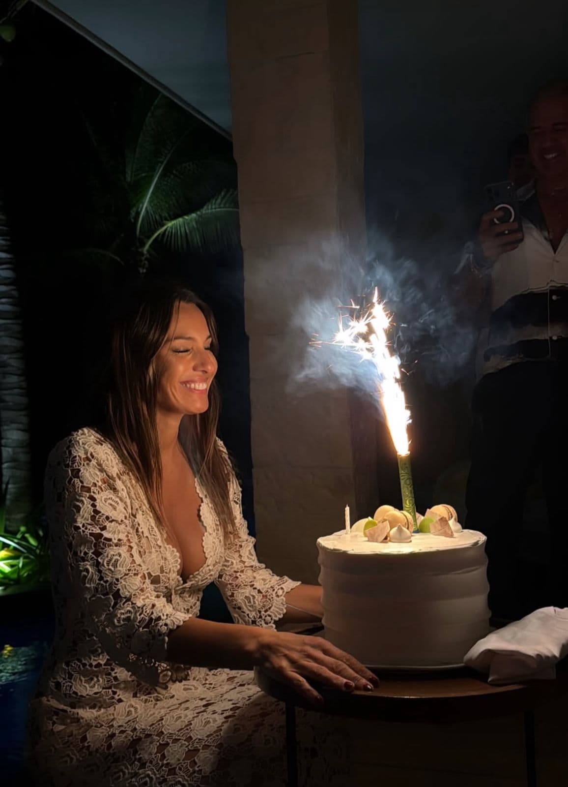 Pampita celebró sus 48 años con una fiesta íntima frente al mar en el Caribe mexicano