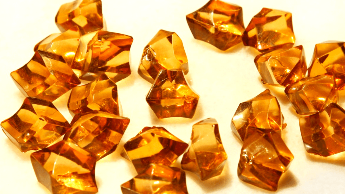 Te contamos todas las propiedades curativas del ambar