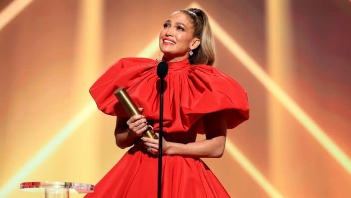 ¿Quienes fueron los ganadores más destacados de los People´s Choice Awards?