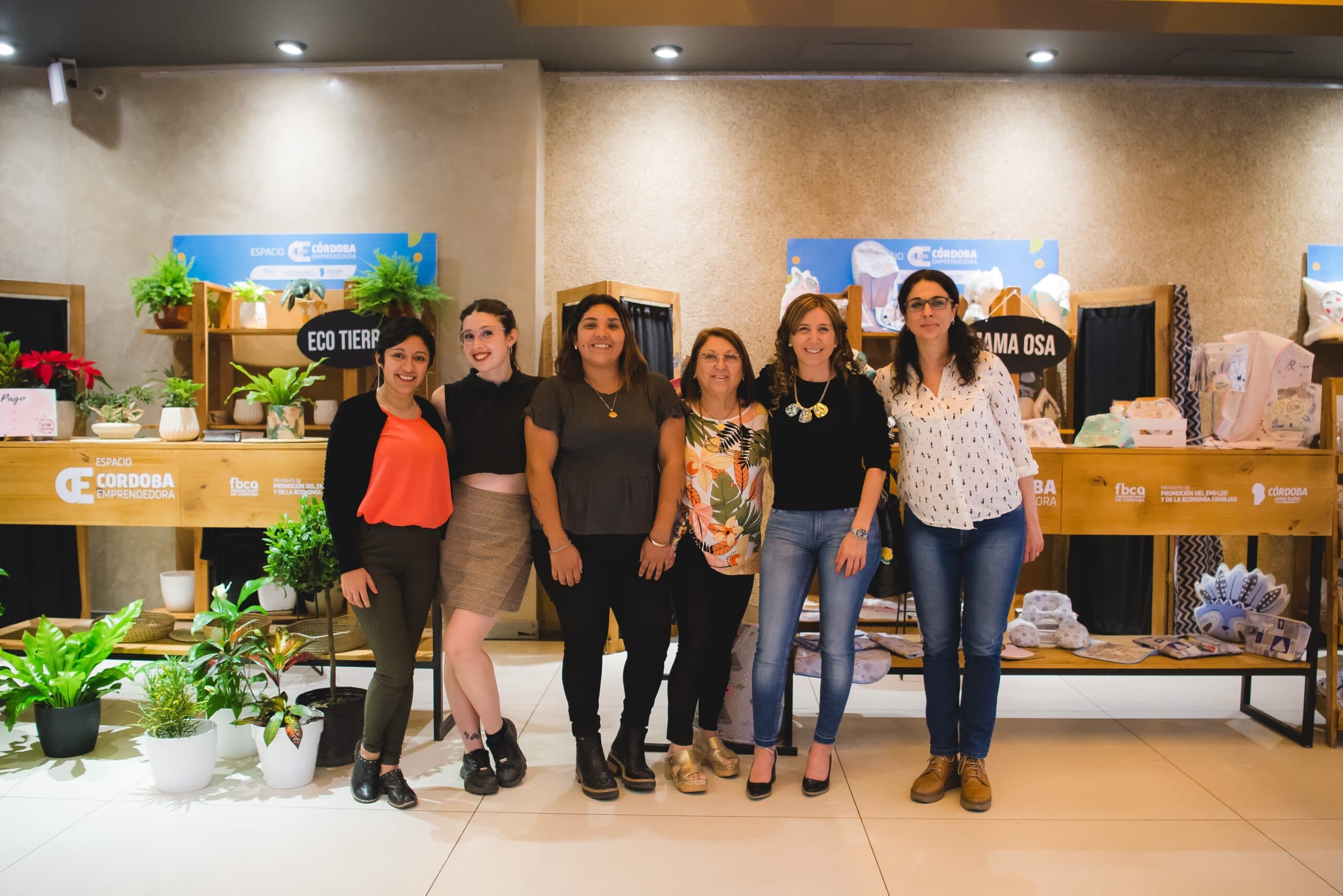 Córdoba Emprendedora: más de 100 emprendedores egresaron en fotografía