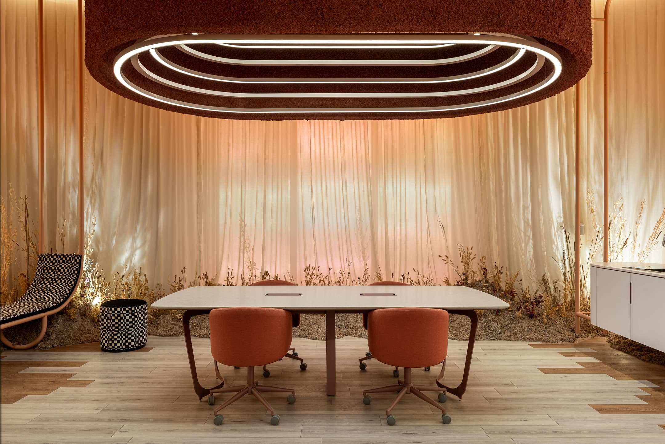 Hause Mobel junto a Ebras se unieron para desembarcar en Casa FOA