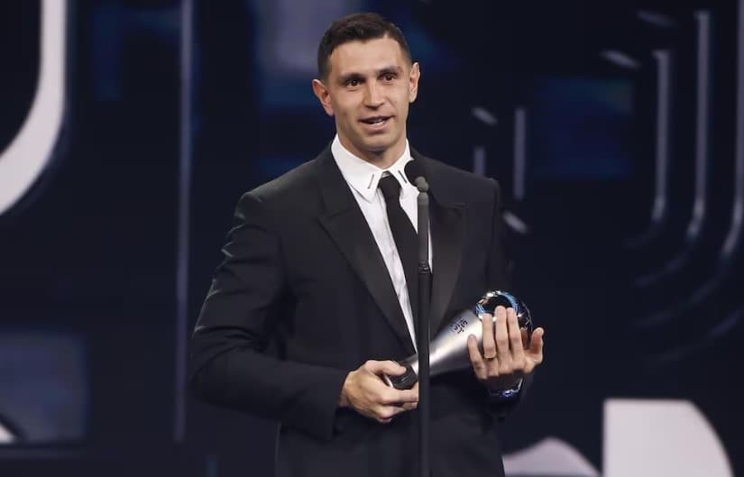 Premios “The Best” de la FIFA: El “Dibu” Martínez, nuevamente reconocido