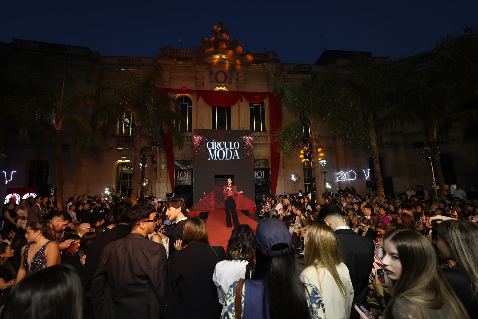 Patio Olmos celebra 30 años con un desfile que marca la primavera-verano 2026