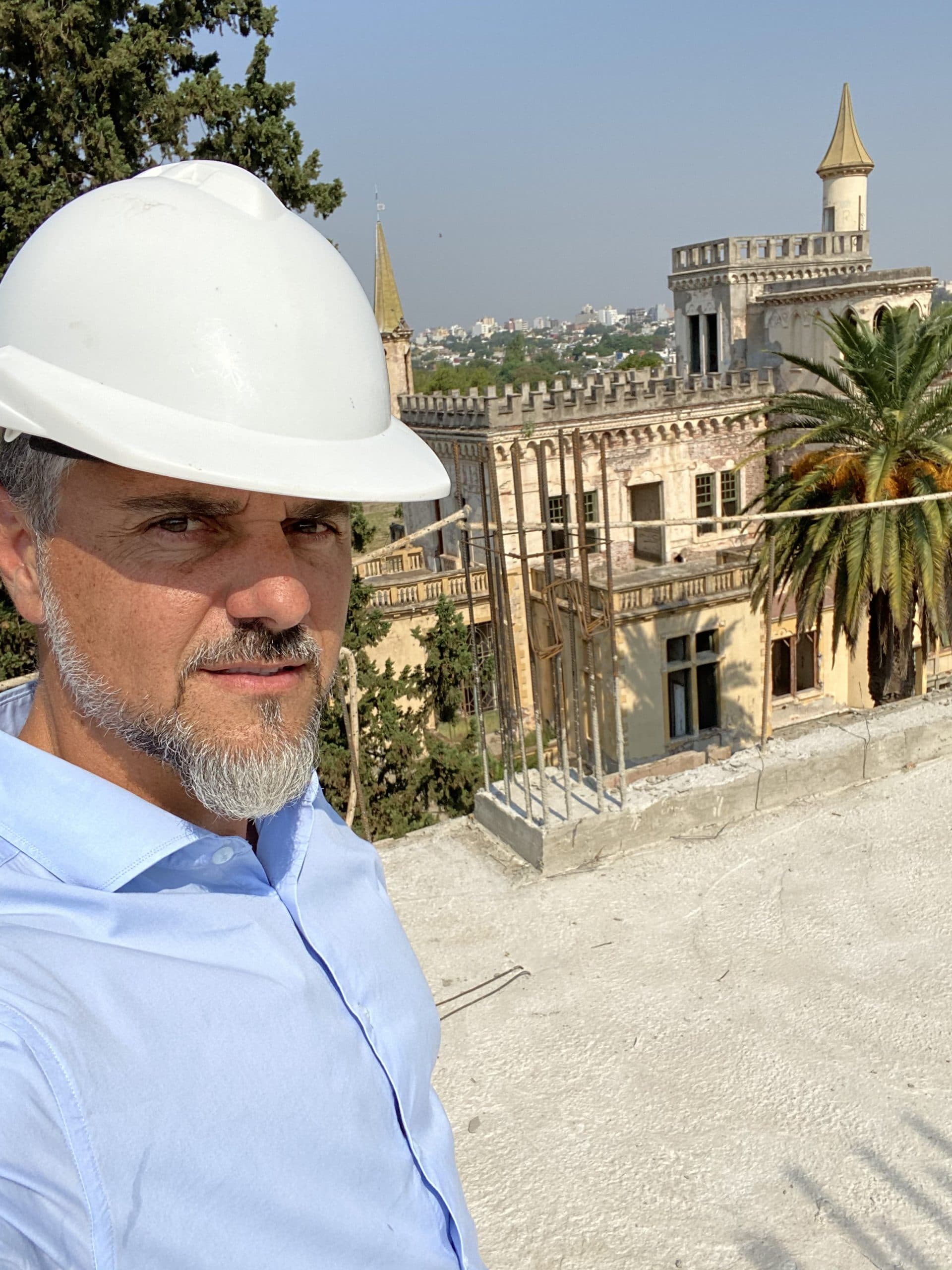 LUCAS SALIM – UN LÍDER QUE BUSCA PARARSE DEL LADO DEL OPTIMISMO Y DE LAS OPORTUNIDADES