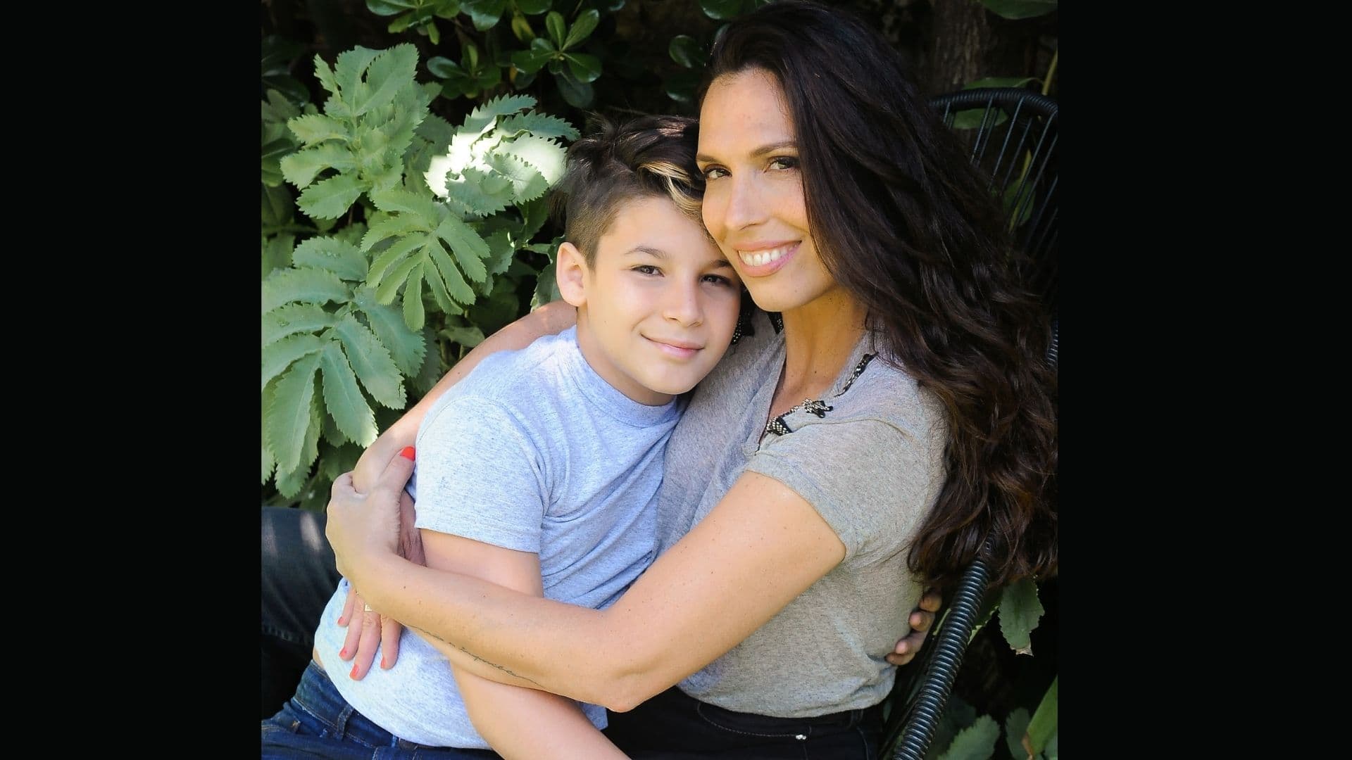 ANDY CLAR: “LA MATERNIDAD DEBE SER UNA ELECCIÓN PERSONAL Y NO UNA PRESIÓN SOCIAL”