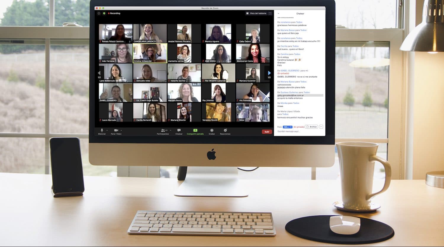 DESAYUNO OCIO – CRIS SCHWANDER: “Aprender a observarnos para llevar la vida que queremos”