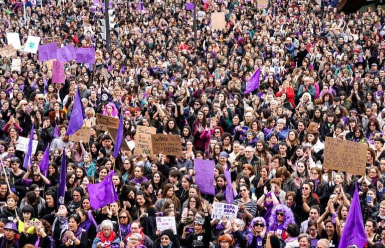 ¡INVOLUCRATE! LOS FEMICIDIOS NO NACEN DE UN REPOLLO