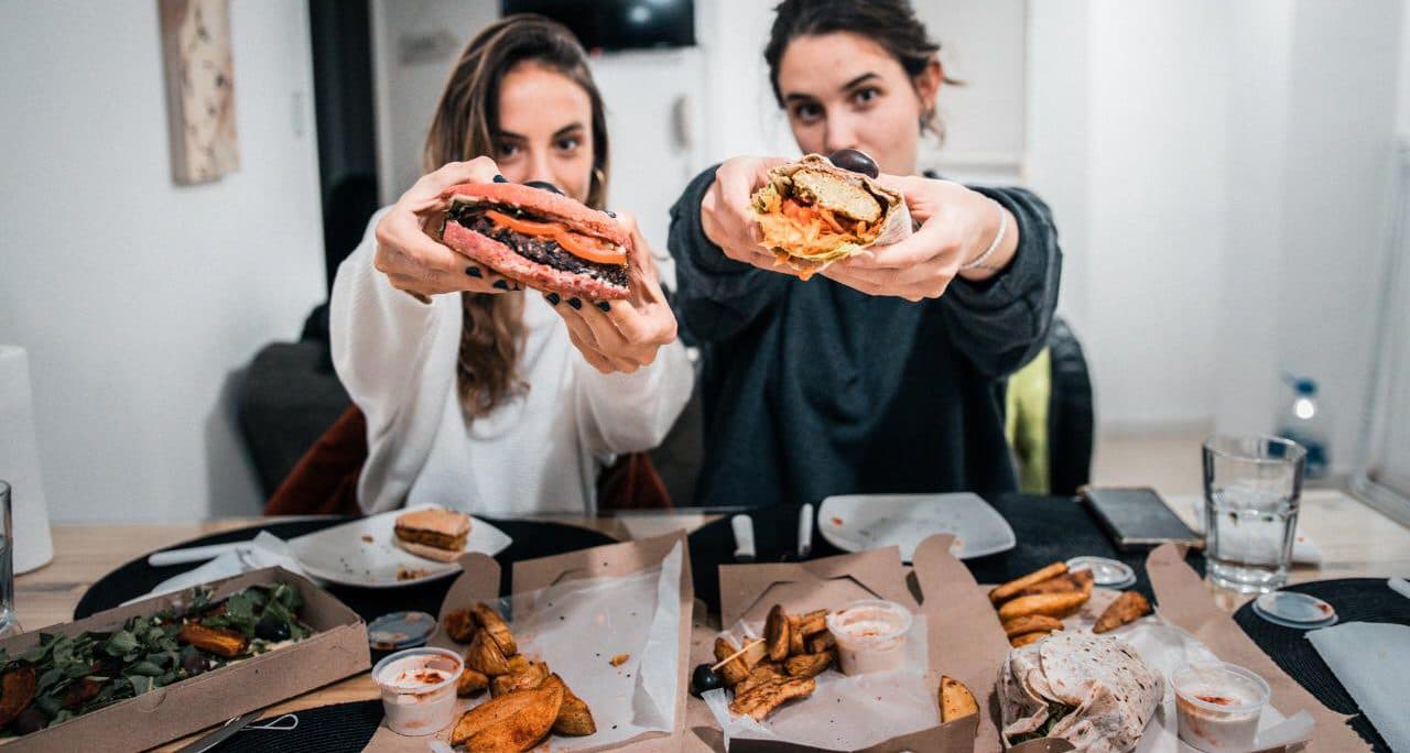 CÓRDOBA GOURMET – Las hermanas que te recomiendan los mejores lugares para comer en nuestra provincia